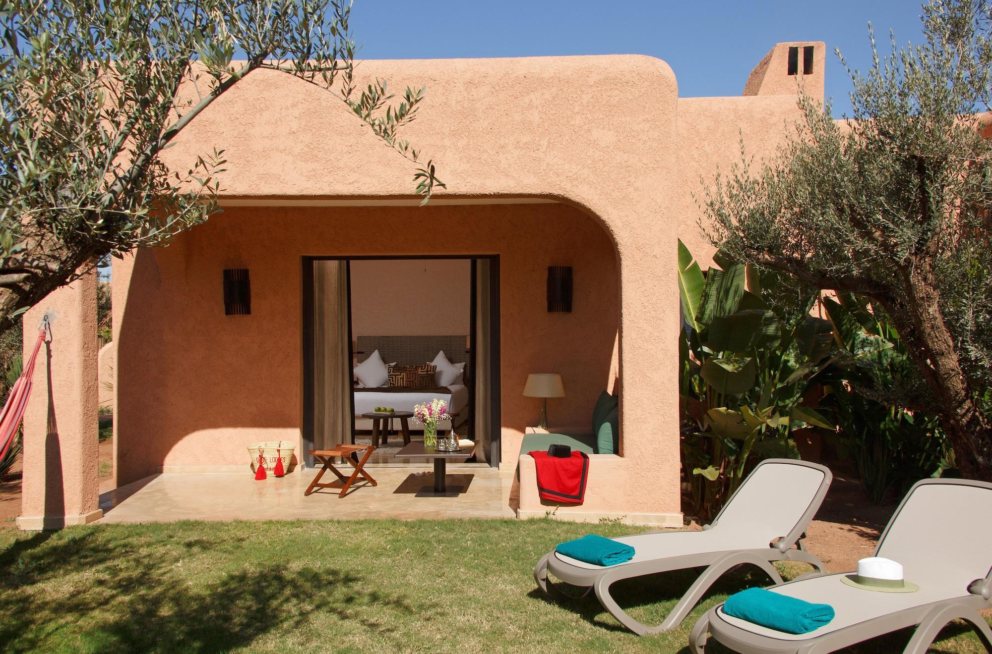Oasis Hotel