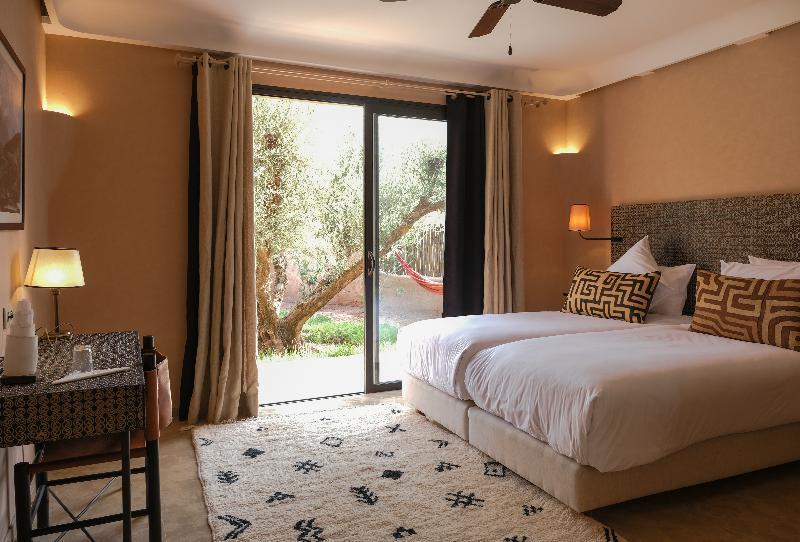 Oasis 4*